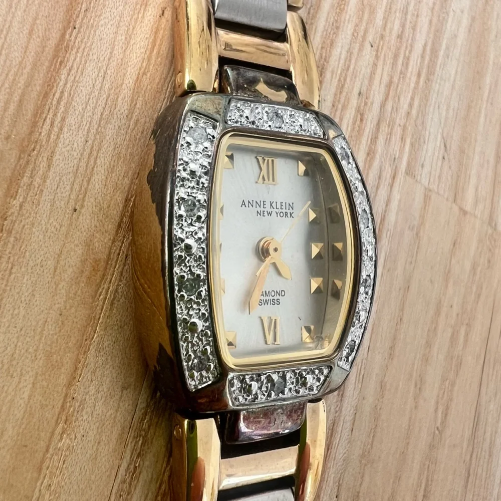 Anne Klein brand anne